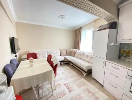 110M2 3 1 Einzelappartement Mit Separater Küche In Ürkmez Merkez