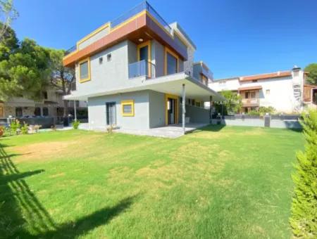 Ürkmezde Strandpromenade Mustakil Geneş Garten Luxus 3 1 Villa Zum Verkauf