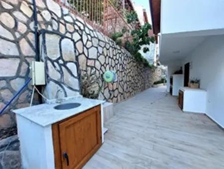 Luxus 4 1 Villa Mit Pool Zum Verkauf Auf Der Meerseite In Doğanbey