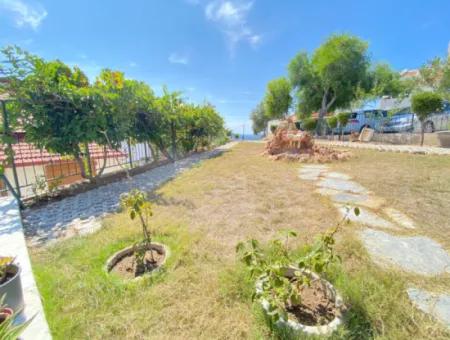 3 1 Villa Zum Verkauf Mit Vollem Meerblick Großer Garten Auf Der Meerseite In Doğanbey