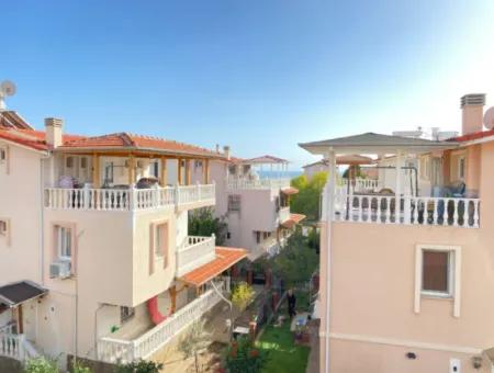 4 1 Villa Zum Verkauf Mit Voll Möbliertem Garten 100 Meter Vom Meer Entfernt In Ürkmez