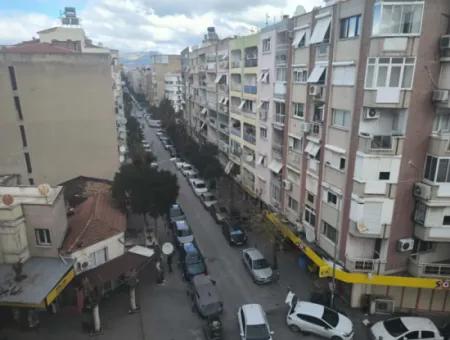 220 M2 Komplettes Büro In Alsancak Kahramanlar