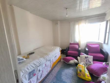 1 1 Wohnung Zum Verkauf In Ürkmez Mit Blick Ganz In Der Nähe Des Meeres