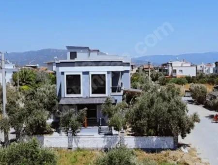 Doganbey De Deniz In Der Nähe Der Vorderen Grünfläche Ecke 3 1 Villa