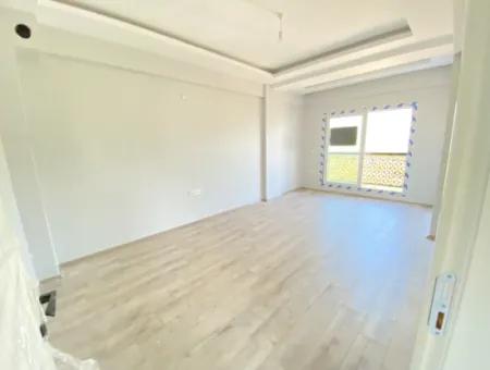 2 1 Wohnung Zum Verkauf In Gümüldür Wohnzimmer Küche Separates Meerblick