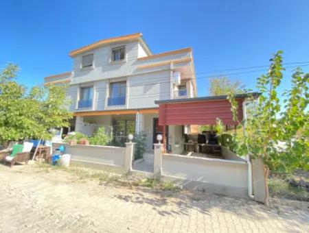 3 1 Villa Zum Verkauf Mit Garten In Ruhiger Gegend In Payamlı