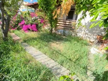 3 1 Villa Zum Verkauf Mit Garten Ganz In Der Nähe Des Meeres In Ürkmez