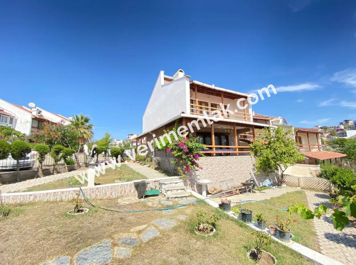 3 1 Villa For Sale With Full Sea View Large Garden On The Sea Side In Doğanbey