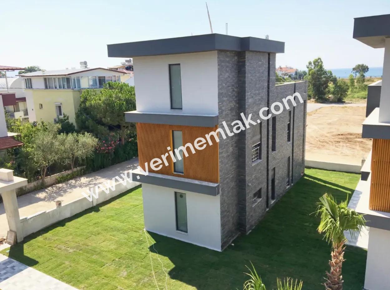 3 1 Villa For Sale In Ürkmez