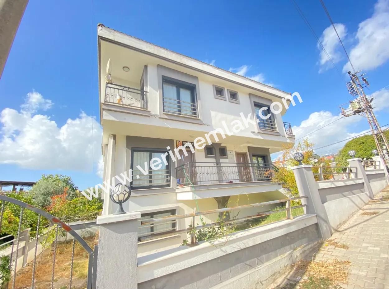 Spacious Corner With Large Garden In Ürkmez 3 1 Villa