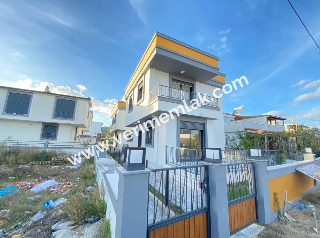 Single Detached Luxury Villa With Large Garden For Sale In Doganbey 3 1