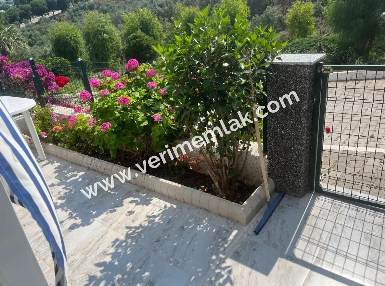 3 1 Villa For Sale In Doganbey With Detached Garden And Sea View