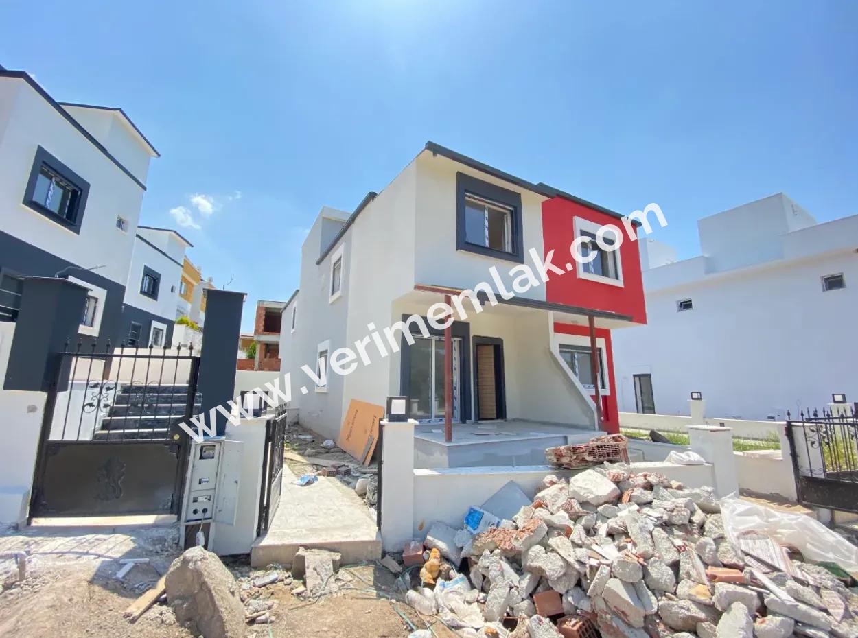 Brand New 2 1 Villa For Sale With Large Garden In Payamlı, Seferihisar