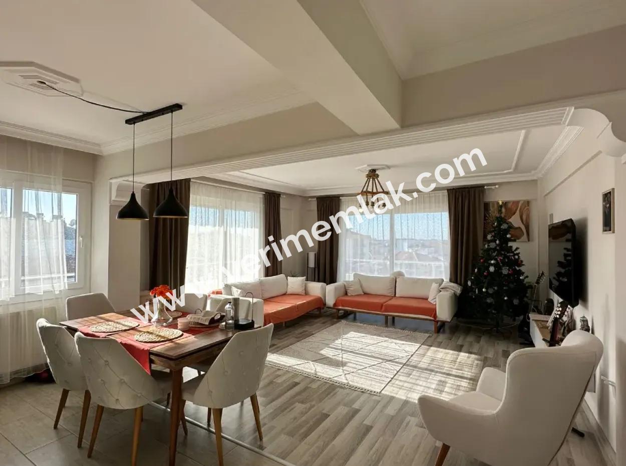 Seferihisar Main Street Spacious Apartment With Elevator 3 1 Apartment For Sale