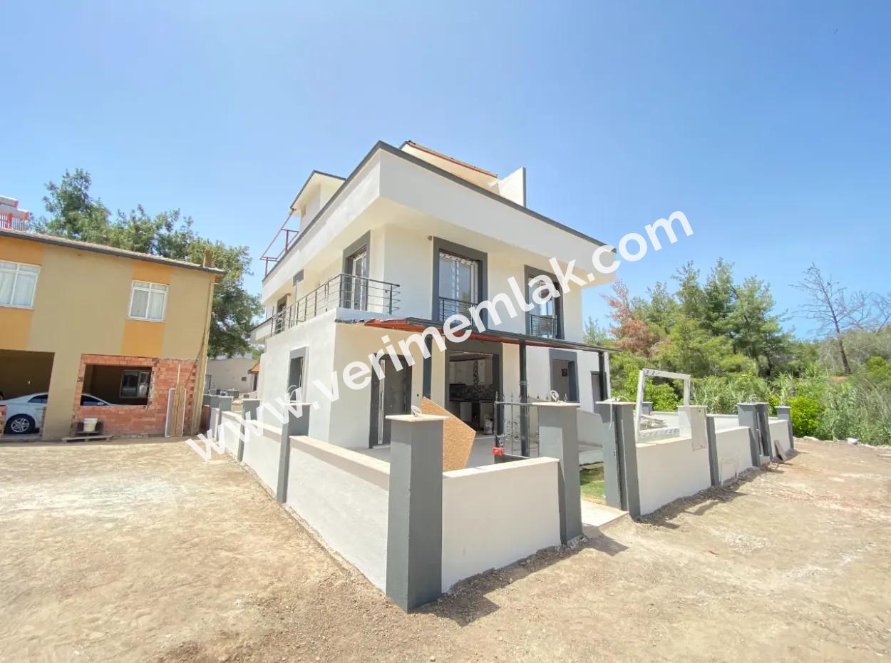 2 1 Villa In Spacious Location With Large Garden In Seferihisar Payamlı