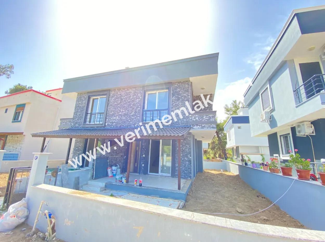 3 1 Villa For Sale Detached Very Close To The Sea