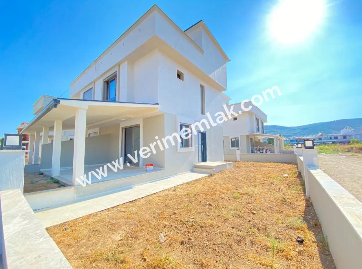 3 1 Villa For Sale Near The Sea With Large Garden In Doğanbey