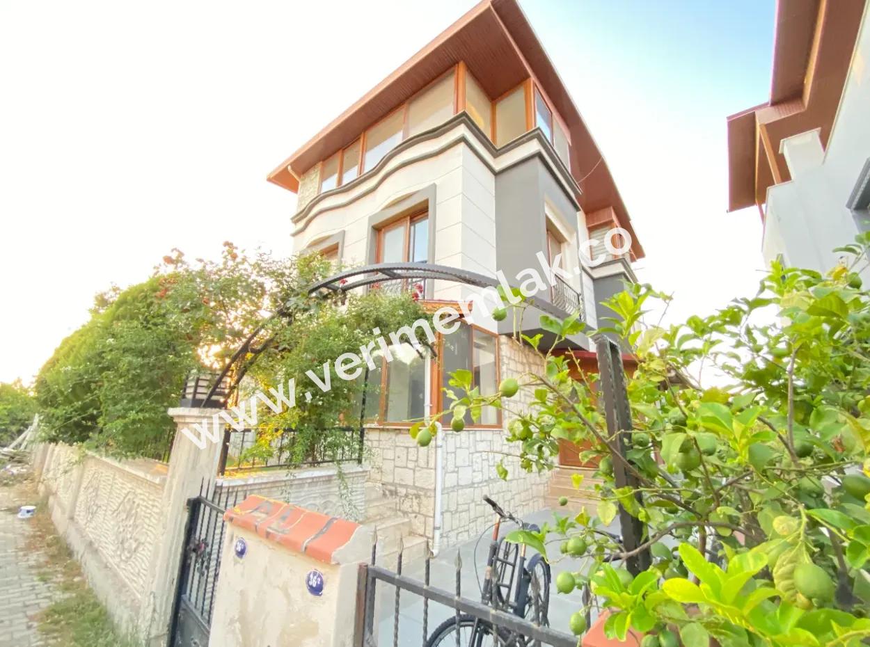 Ürkmez De Mustakil Detached Sea Luxury Garden For Sale 3 1 Villa