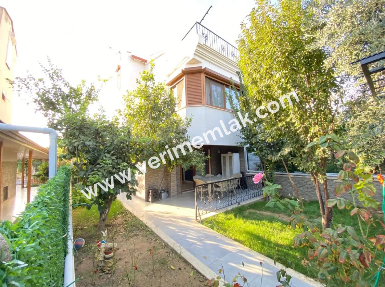 3 1 Villa For Sale With Large Garden Near The Sea In Doganbey