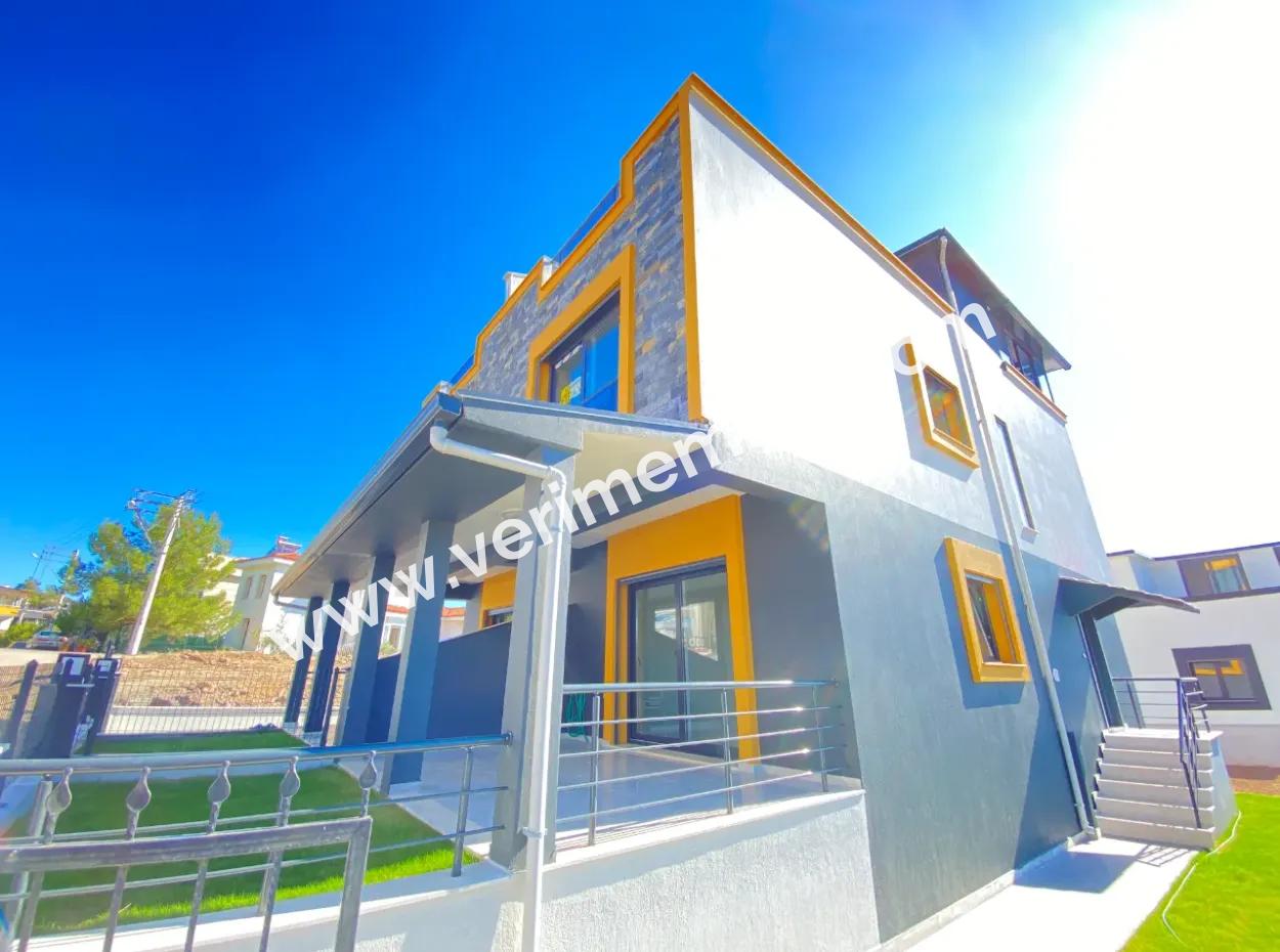 Luxury Villa For Sale In Seferihisar Payamlı With Separate Kitchen Garden 4 1 Villa