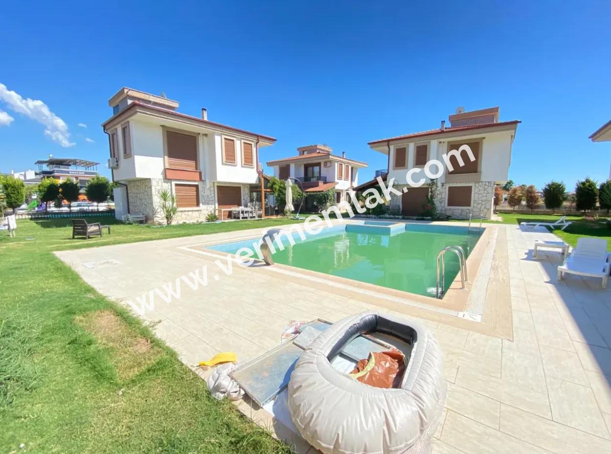 Ultra Luxury Villa For Sale With Pool In Doganbey 3 1 Villa