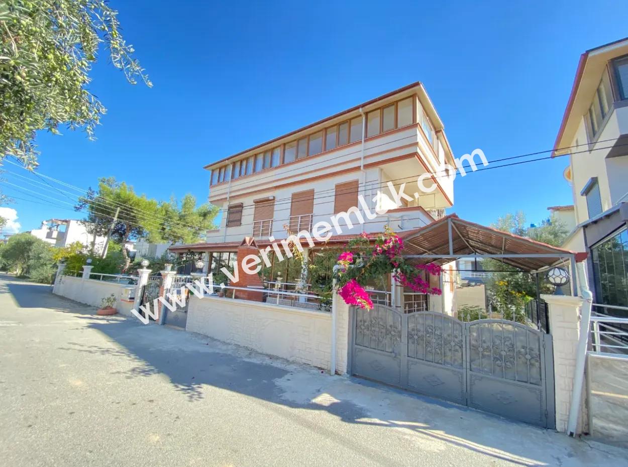 Parking Garage In Doganbey Deniz Very Yalıkn 3 1 Villa For Sale