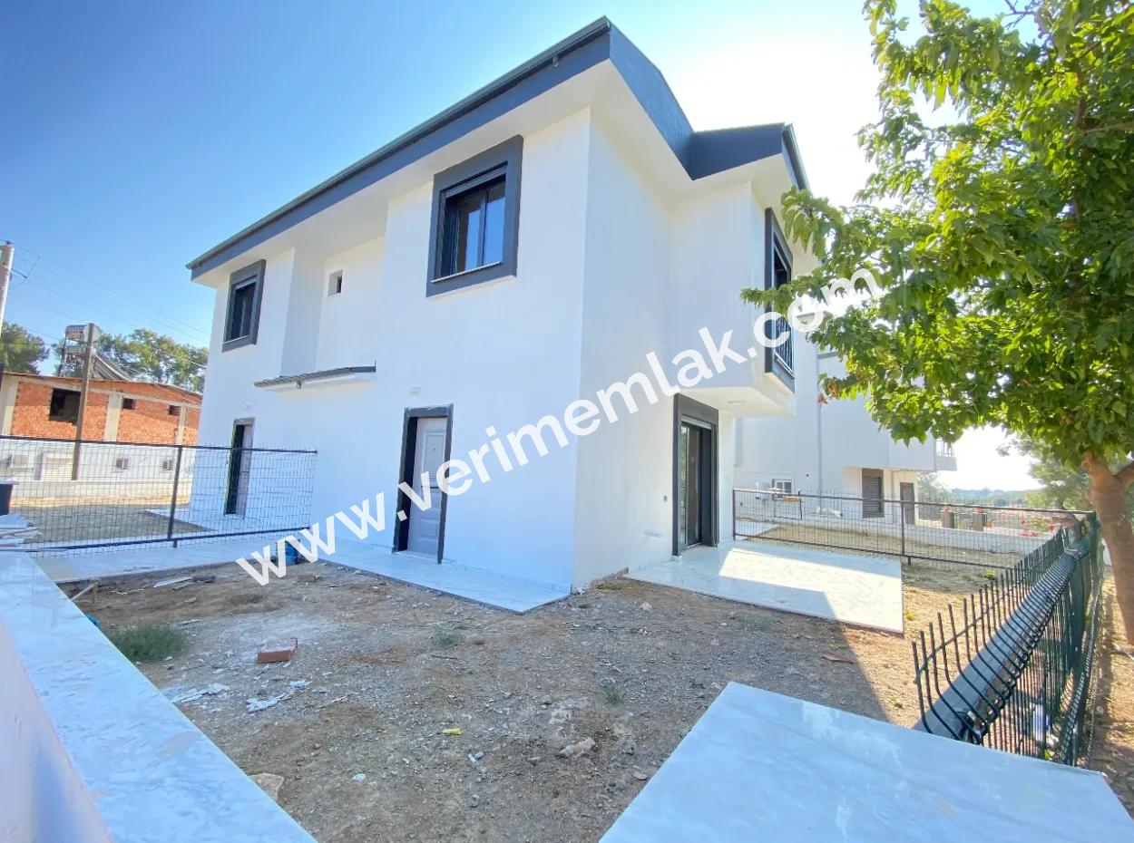 2 1 Villa For Sale Detached In Seferihisar Payamli