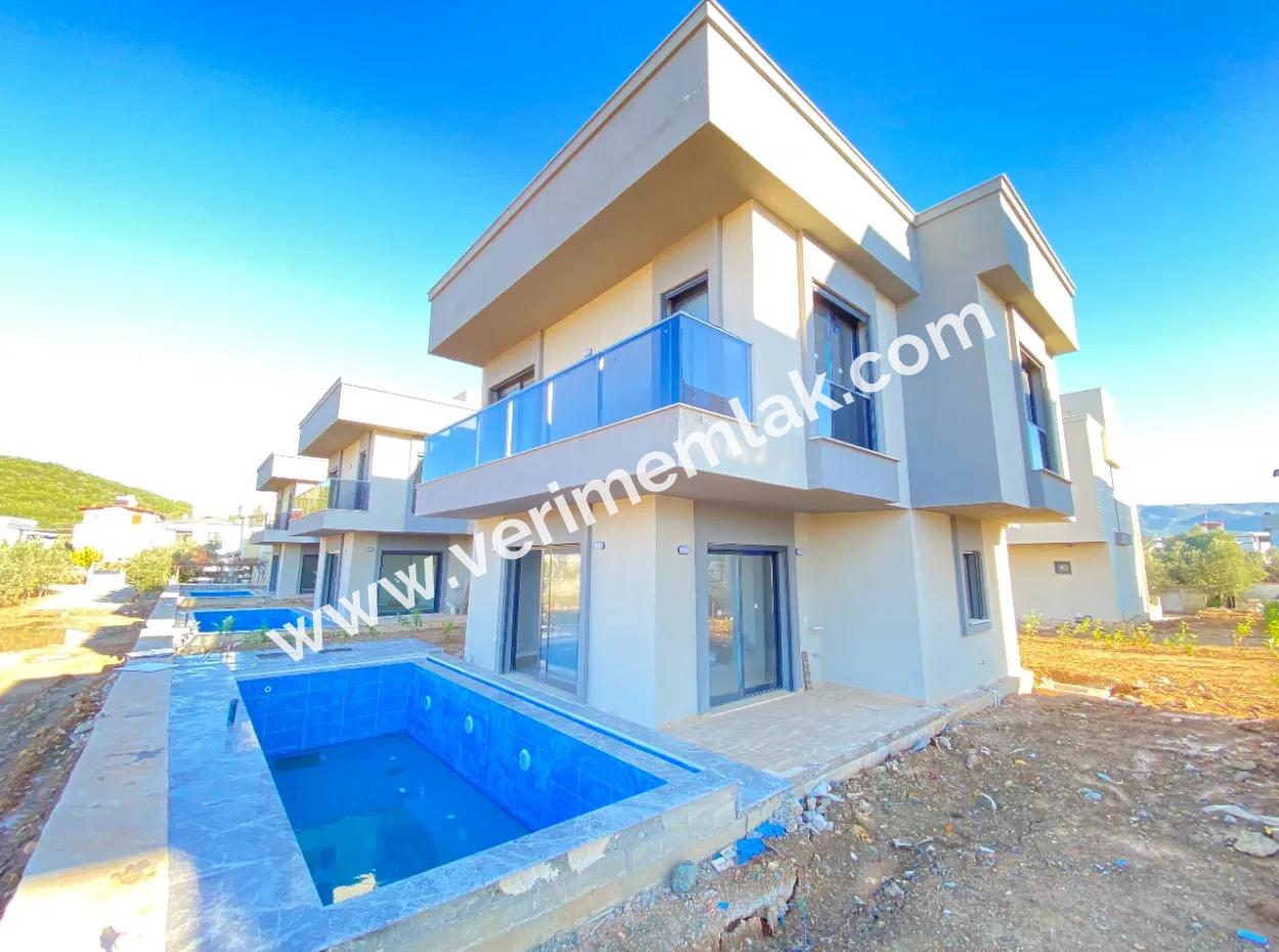 3 1 Villa For Sale With Single Detached Pool In 300M2 Plot In Doganbey