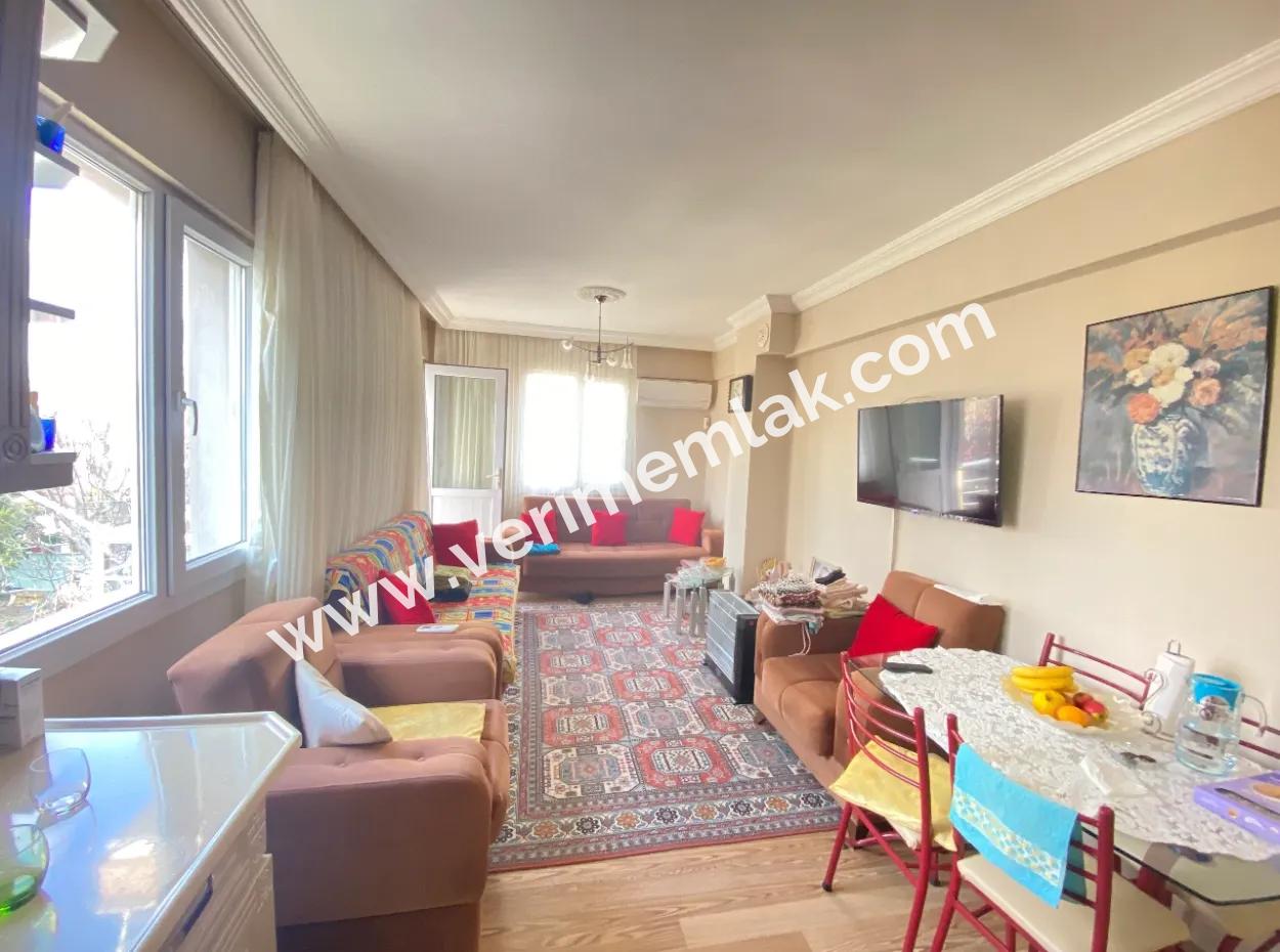 2 1 Apartment For Sale In The Center Of Ürkmez