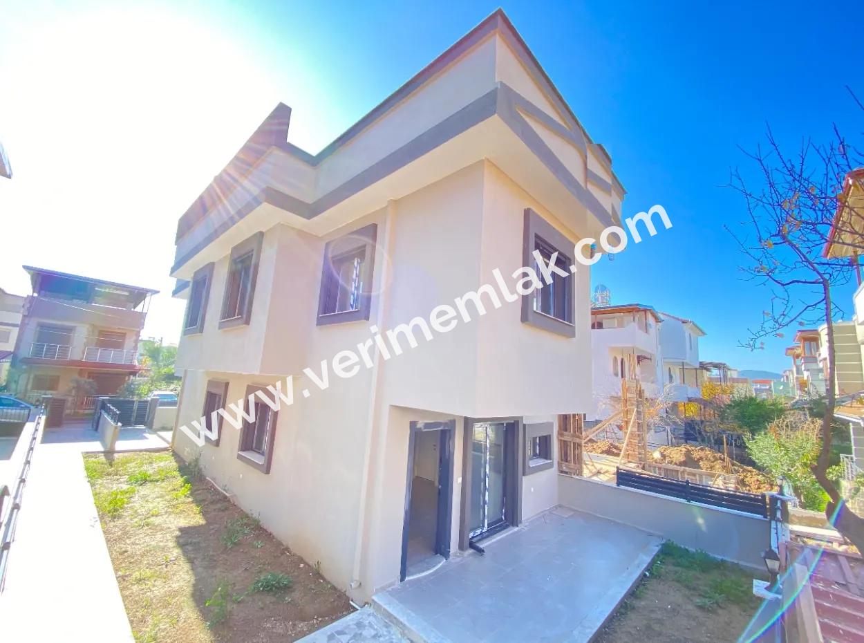 2 1 Villa For Sale With Zero Garden Very Close To The Sea In Doğanbey