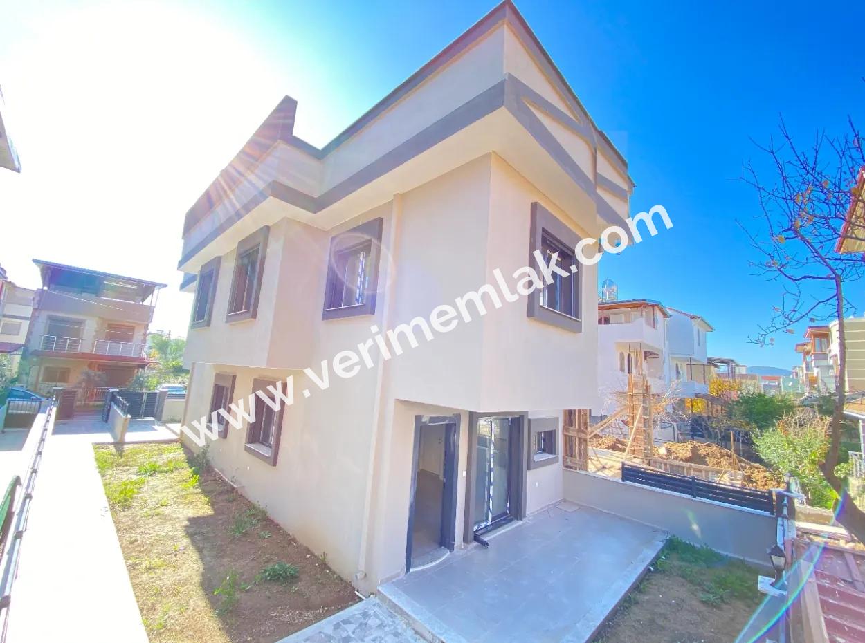 2 1 Villa For Sale With Zero Garden Very Close To The Sea In Doğanbey