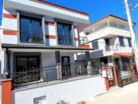 İzmir Seferihisar Doğanbey De Mustakil Geneş Bahçeli For Sale 3 1 Summer House