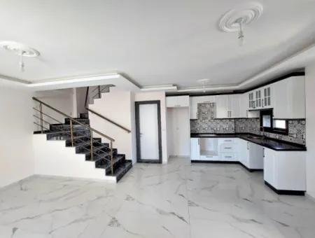 İzmir Seferihisar Doğanbey De Mustakil Geneş Bahçeli For Sale 3 1 Summer House