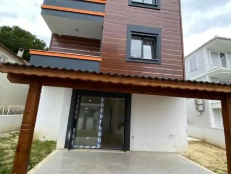 Luxury Built 4 1 Summer House With Detached Entrance In Doğanbey