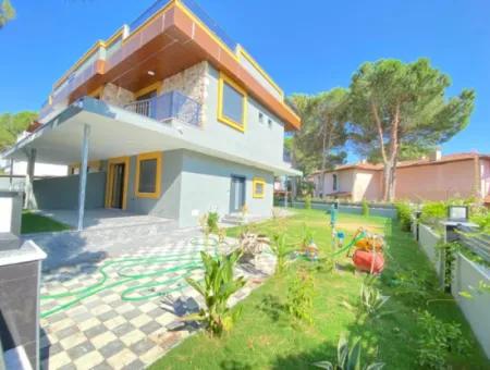 Ürkmezde Seafront Mustakil Geneş Garden Luxury 3 1 Villa For Sale