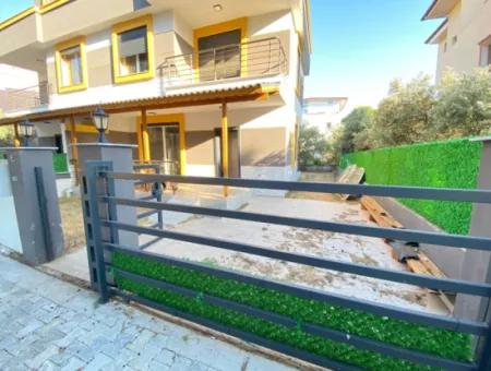 Mustakil Garden In Doğanbey Spacious Close To The Sea 3 1 Villa For Sale