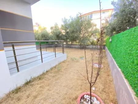 Mustakil Garden In Doğanbey Spacious Close To The Sea 3 1 Villa For Sale