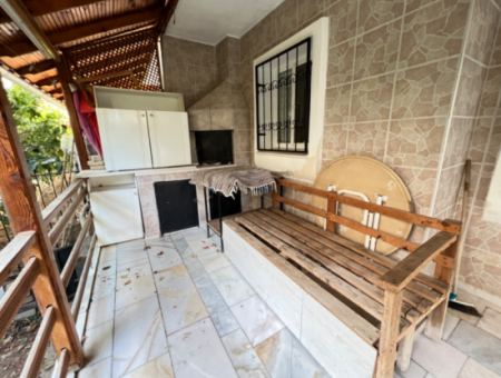 5 1 Villa For Sale With Large Garden In Seferihisar Ürkmez Deniz Tarafın