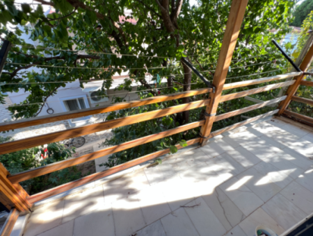 5 1 Villa For Sale With Large Garden In Seferihisar Ürkmez Deniz Tarafın