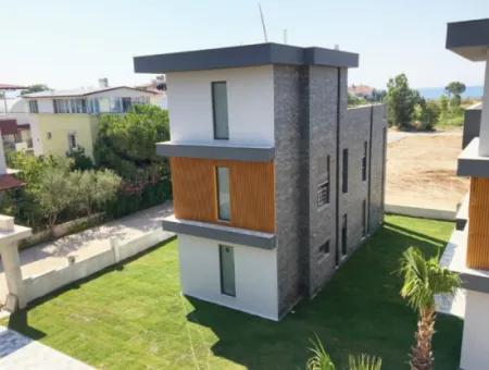 3 1 Villa For Sale In Ürkmez