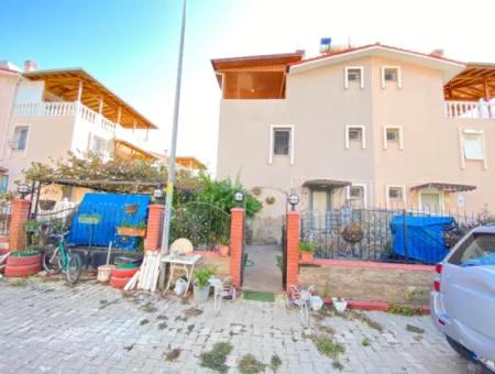 4 1 Villa For Sale With Fully Furnished Garden 100 Meters From The Sea In Ürkmez