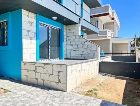 3 1 Villa For Sale With Parking And Garden In Seferihisar Doganbey