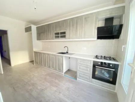 3 1 Apartment For Sale In Ürkmez With Living Room, Kitchen, Separate Elevator