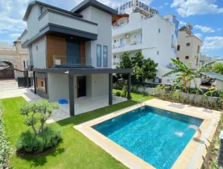 Single Detached Swimming Pool Underfloor Heating Luxury 4 1 Villa For Sale In Gümüldür