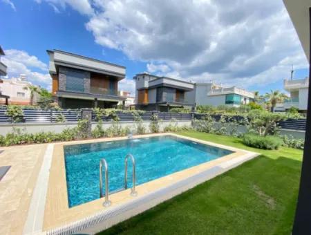 Single Detached Swimming Pool Underfloor Heating Luxury 4 1 Villa For Sale In Gümüldür