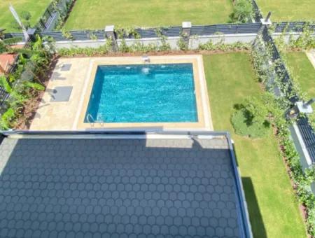 Single Detached Swimming Pool Underfloor Heating Luxury 4 1 Villa For Sale In Gümüldür