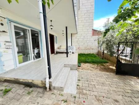 4 1 Villa For Sale With Detached Garden By The Sea In Ürkmez