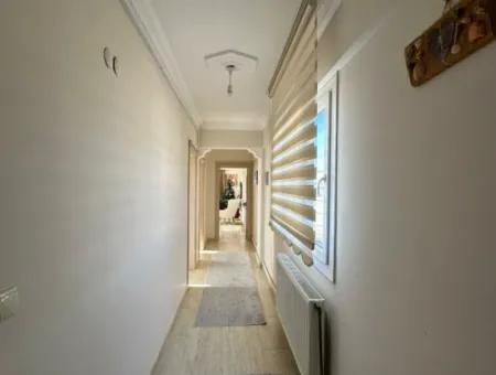 Seferihisar Main Street Spacious Apartment With Elevator 3 1 Apartment For Sale