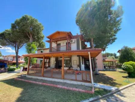 Ürkmezde Seafront Swimming Pool 24 Hours Security 3 1 Villa For Sale