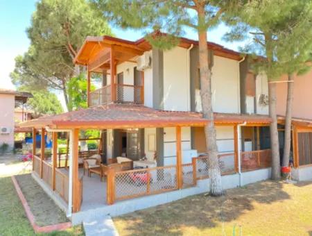 Ürkmezde Seafront Swimming Pool 24 Hours Security 3 1 Villa For Sale